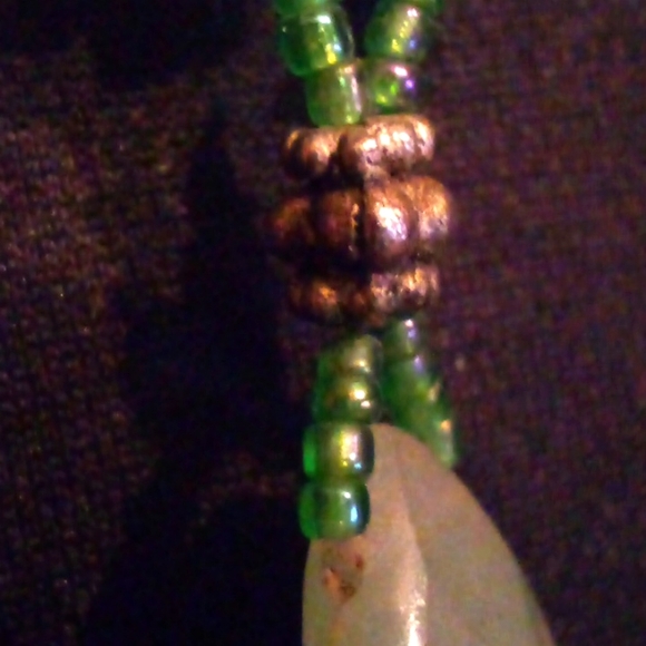 turquoise stone and beads necklace - Picture 3 of 4